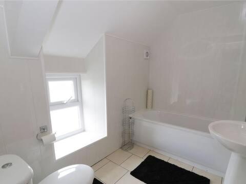 Ty Rhos, Farm Stay, Sleeps 4, Rhoshirwaun 2 Miles From Aberdaron Esterno foto